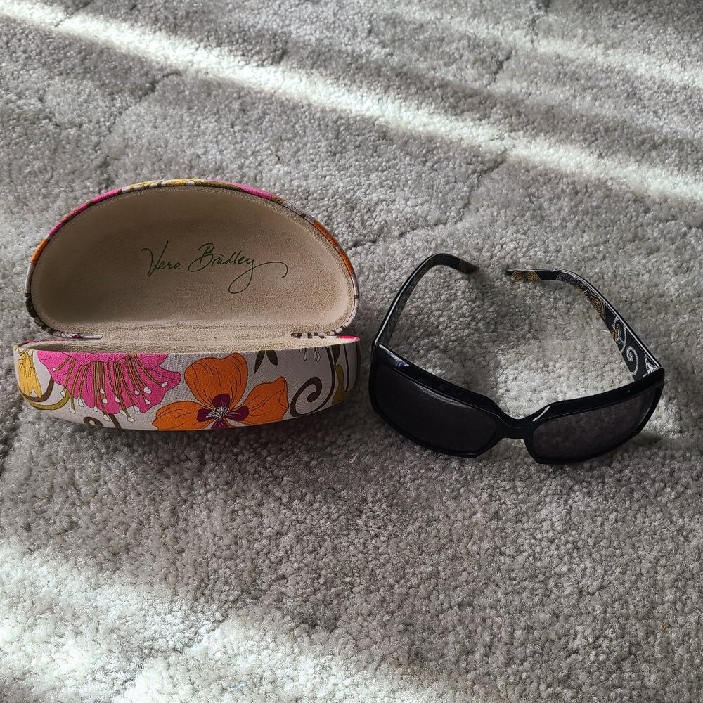 Vera Bradley Sunglasses with Vera Bradley Sunglasses Case